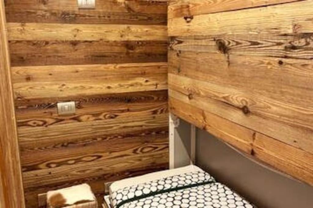 Incantevole Appartamento Stile Chalet Breuil Cervinia Exterior photo